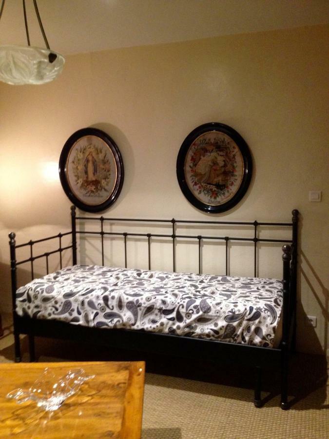 Chez L'Antiquaire Bed & Breakfast Hauterives Luaran gambar