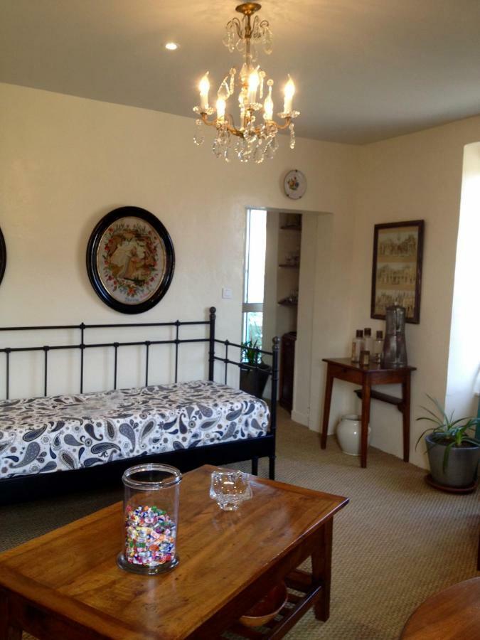 Chez L'Antiquaire Bed & Breakfast Hauterives Luaran gambar