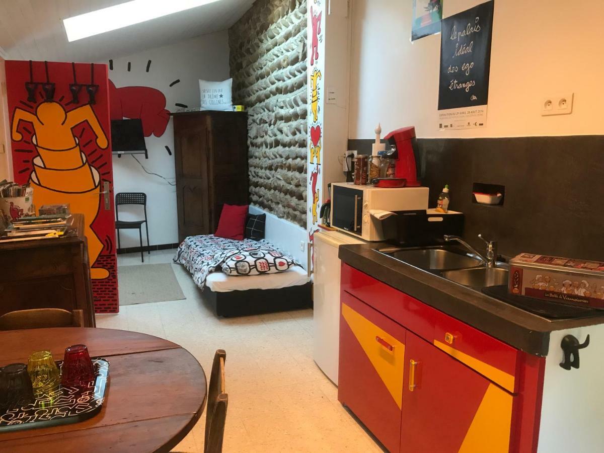 Chez L'Antiquaire Bed & Breakfast Hauterives Luaran gambar